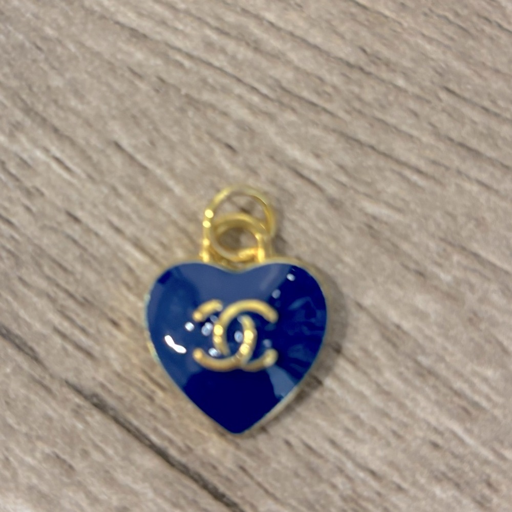 Beautiful Chanel button pull